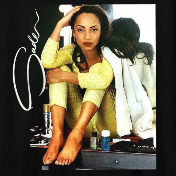 Donna Summer- Love to Love You Donna Black All Size T-Shirt - Picture 2 of 5